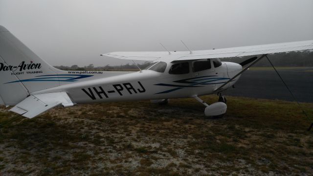 Cessna Skyhawk (VH-PRJ) - Landed just in time before a could front moved in, February 2018 