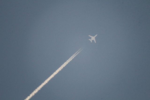 GILES G-200 (N200GX) - OVER MMTJ 12,510 m.