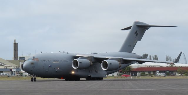 Boeing Globemaster III (A41210) - A41210 leaving Christchurch International (NZCH).