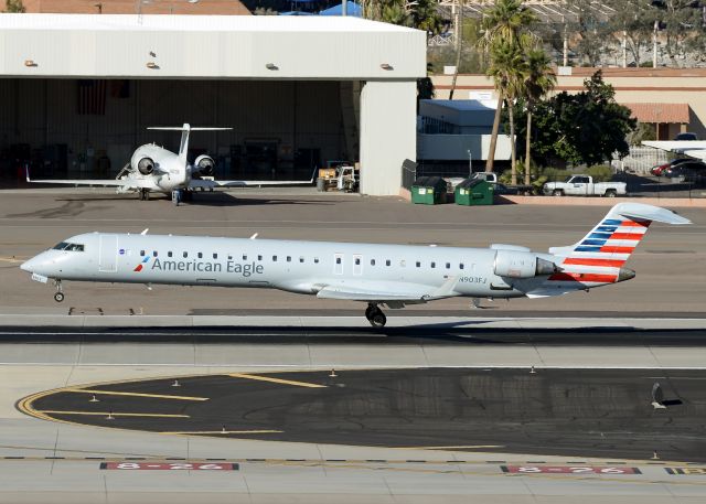 Canadair Regional Jet CRJ-900 (N903FJ)