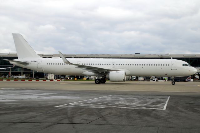 Airbus A321neo (G-POWT) - Taxiing to Stand 518 on 27-Feb-23 operating British Airways flight BAW549 from LIRA.