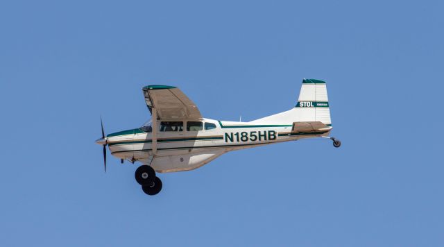 Cessna Skywagon (N185HB)