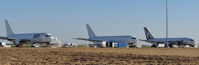 BOEING 767-200 (N762CX) - 9-16-2016