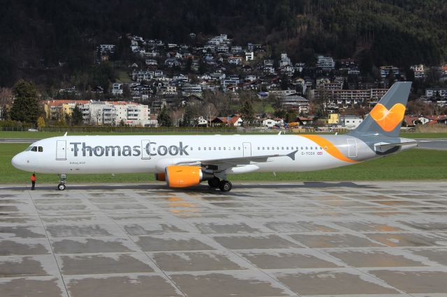 Airbus A321 (G-TCDX)