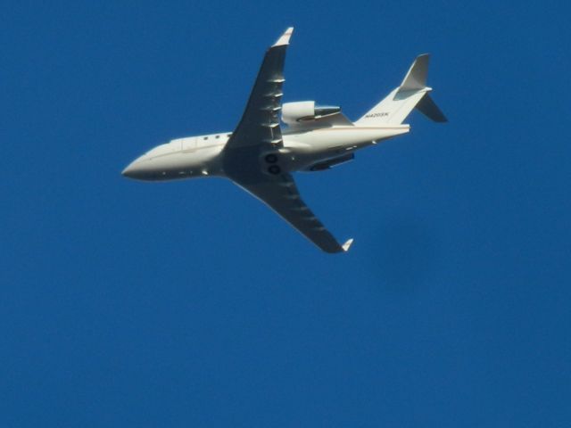 Canadair Challenger (N420SK) - A Bombairder Challenger CL60 Flies By Approaching Runway 1L, This Is My 300th Photo!