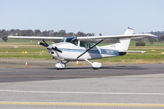Cessna Skylane (VH-TZX) - Clamback & Hennessy (VH-TZX) Cessna 182Q Skylane taxiing at Wagga Wagga Airport.