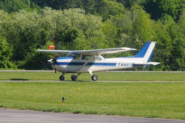 Cessna Skyhawk (N4331R)