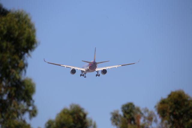 Airbus A350-900 (HL7578)