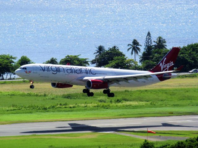 Airbus A330-300 (G-VGEM)