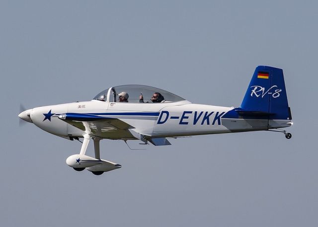 Vans RV-8 (D-EVKK)