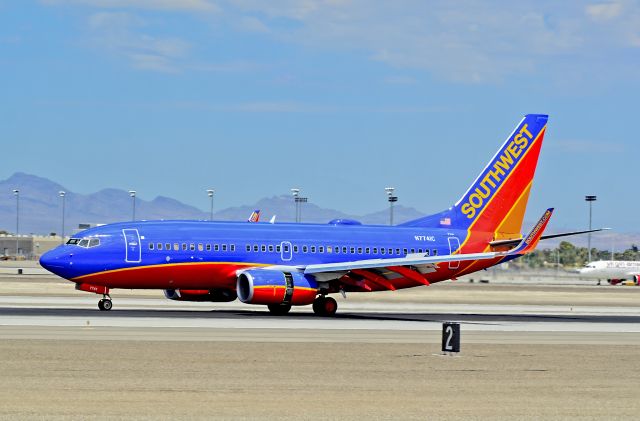 Boeing 737-700 (N7741C) - N7741C Southwest Airlines Boeing 737-7BD - cn 35788 / ln 2178 - Ex AirTran N315AT - br /br /McCarran International Airport (KLAS)br /Las Vegas, Nevadabr /TDelCorobr /August 15, 2013