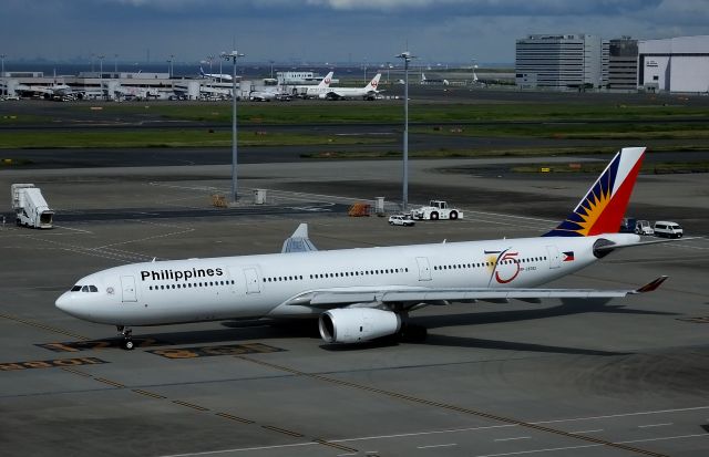 Airbus A330-300 (RP-C8762) - Taxing at HND.br /2016/05/31