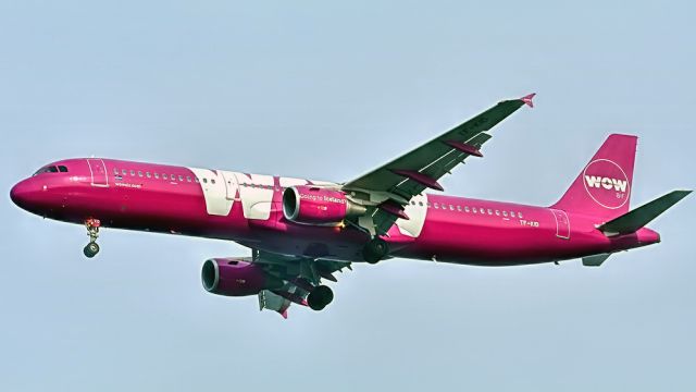 Airbus A321 (TF-KID) - TF-KID landing in bos