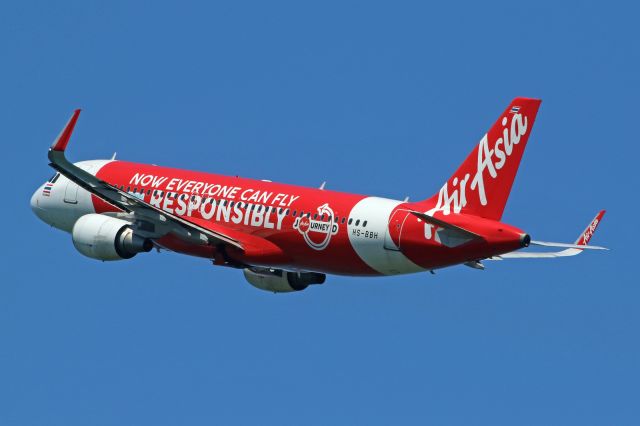 Airbus A320 (HS-BBH) - "Now Everyone Can Fly Responsibly" livery