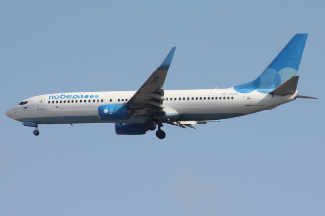 Boeing 737-800 (RA-73245)