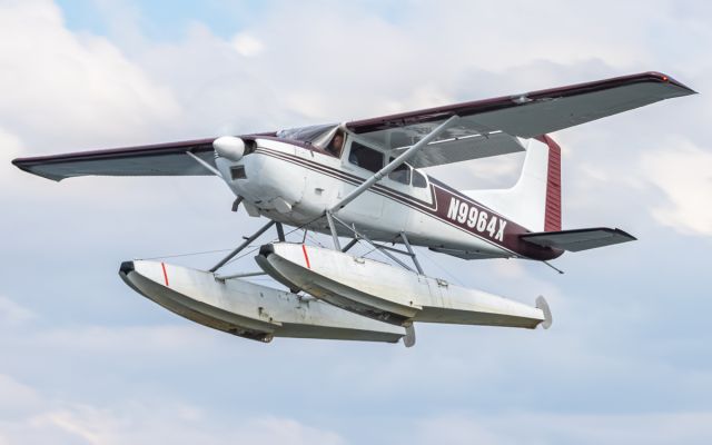 Cessna Skywagon (N9964X)