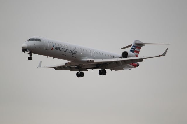 Canadair Regional Jet CRJ-900 (N919FJ)