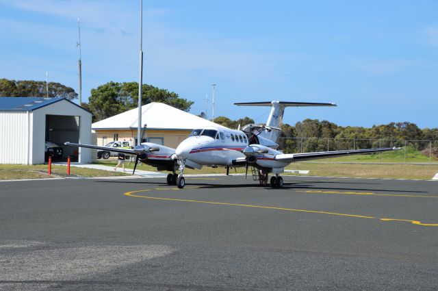 Beechcraft Super King Air 200 (VH-MVW) - RFDS Kingair at Flinders Island, DEC 2017