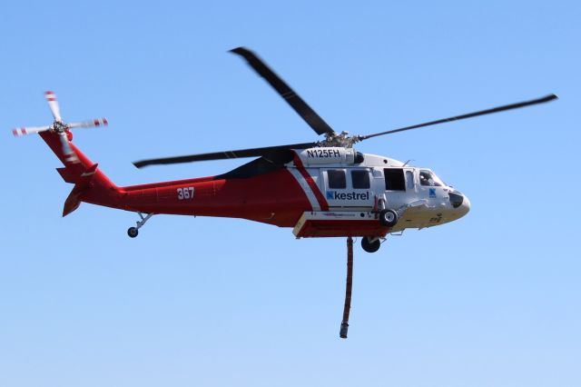 Sikorsky S-70 (N125FH)