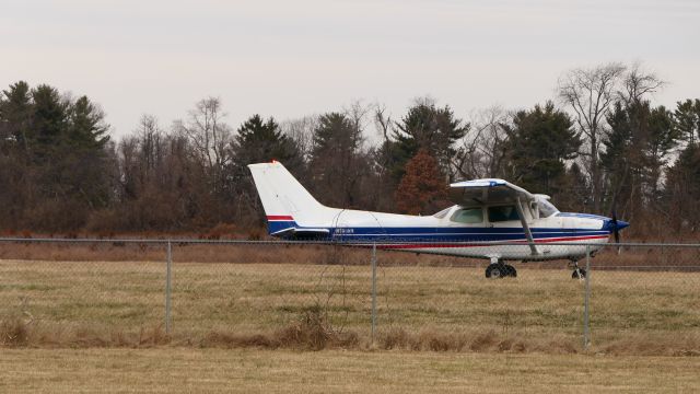 Cessna Skyhawk (N739WR)