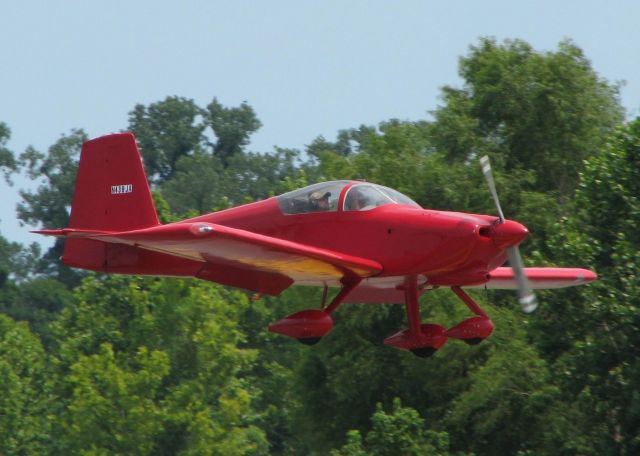 Vans RV-7 (N438JA) - Landing on runway 14 at the Shreveport Downtown airport.