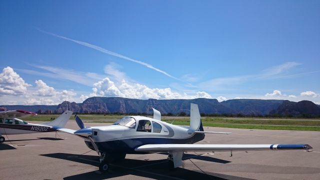 Mooney M-20 (N93GG)