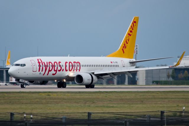 Boeing 737-800 (TC-CPE)