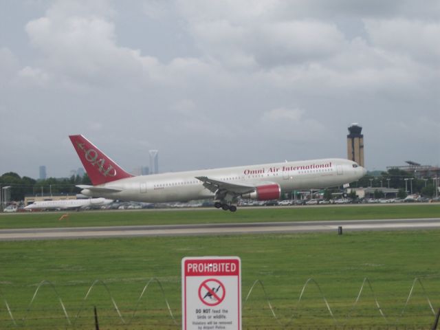 BOEING 767-300 (N342AX) - Ariving from Barcelona Spain