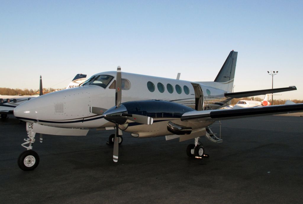 Pilatus PC-12 (VTE847) - This very nice B100 is available for Charter from CFM Corporate Flight Management.