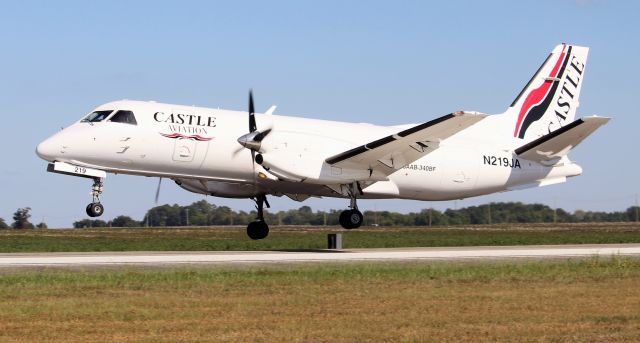 Saab 340 (N219JA) - A Castle Aviation SAAB 340B (F) arriving Pryor Field Regional Airport, Decatur, AL - afternoon of August 31, 2022.