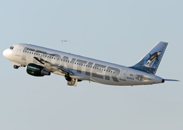 Airbus A320 (N205FR)