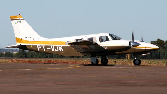 Piper Seneca (PT-VJK)