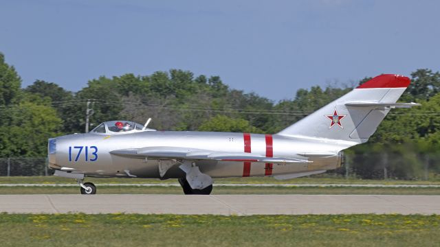 MIKOYAN MiG-17 (N217SH) - AirVenture 2023 Saturday Airshow