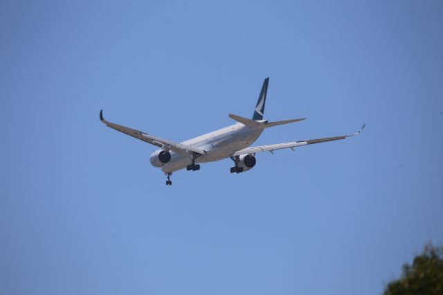 Airbus A350-1000 (B-LXM)