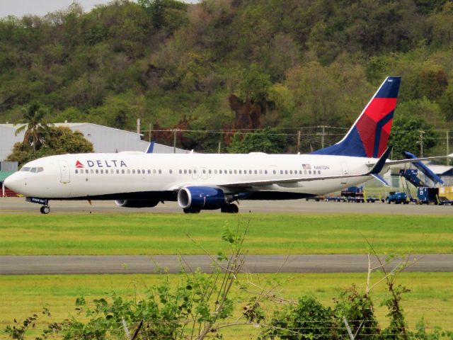 Boeing 737-900 (N861DN)