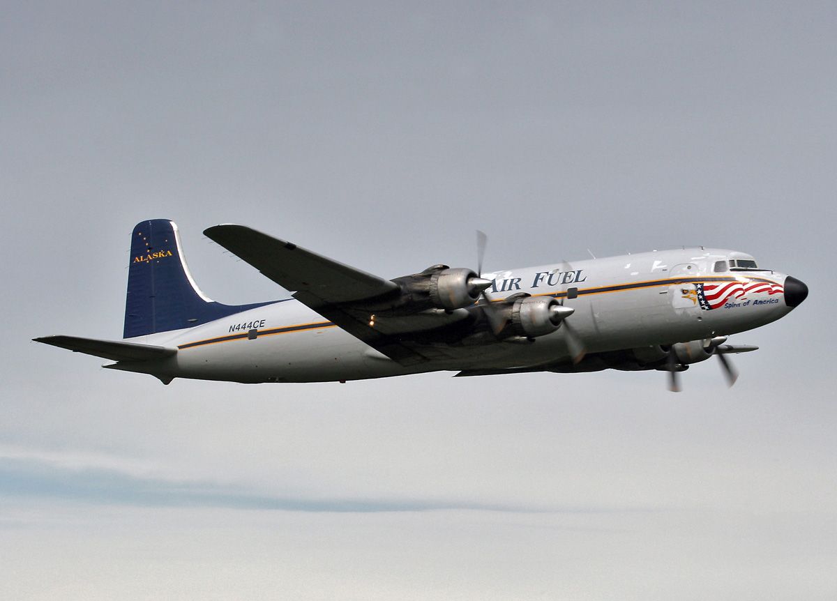 Douglas DC-6 (N444CE)