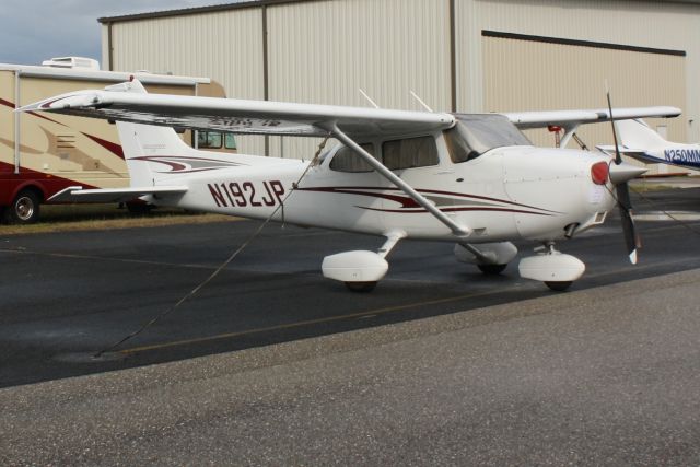 Cessna Skyhawk (N192JP)