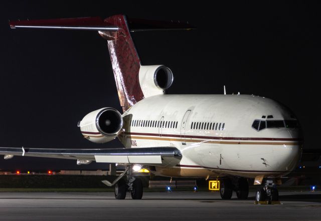 Boeing 727-100 (N311AG)