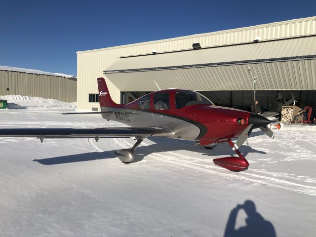 Cirrus SR-22 (N831SG)