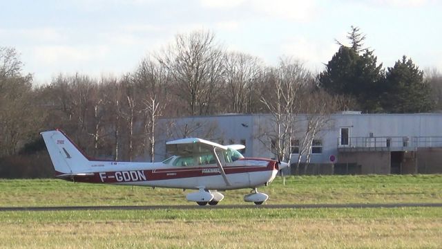 Cessna Skyhawk (F-GDDN) - Owner: Soframo