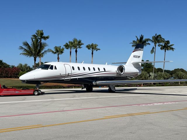 Cessna Citation Sovereign (N680WP)