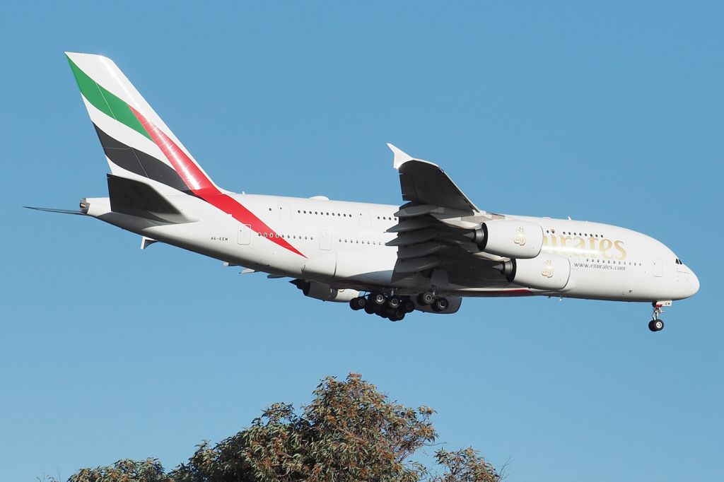 Airbus A380-800 (A6-EEM) - Airbus A380-861 serial 134.  Emirates A6-EEM final rwy 21 YPPH 05 November 2022