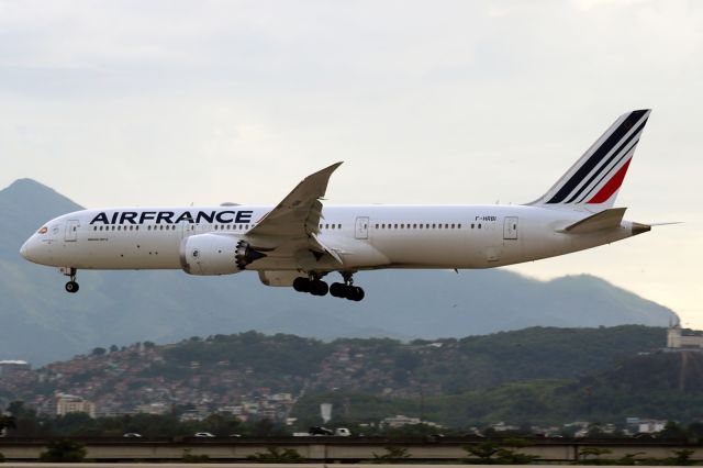 Boeing 787-8 (F-HRBI)