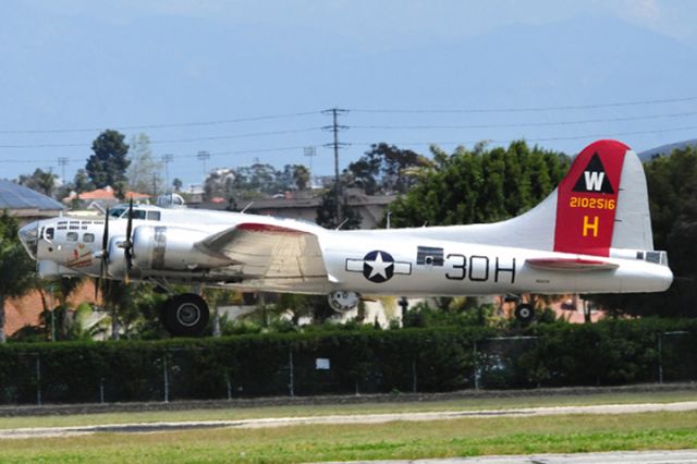 2102516 — - Torrance, California airport along the runway.