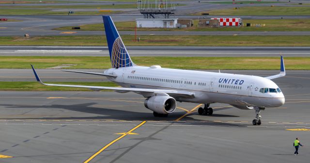 Boeing 757-200 (N34131) - Flight from SFO