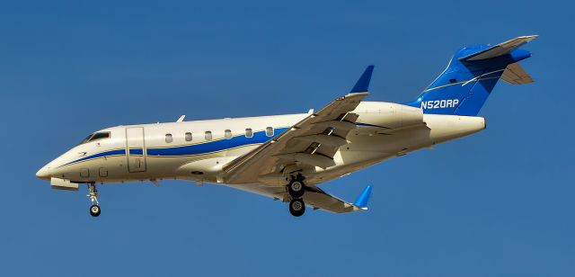 Bombardier Challenger 300 (N520RP) - N520RP 2004 Bombardier BD-100-1A10 Challenger 300 s/n 20032 - McCarran International Airport (KLAS)br /October 21, 2021br /Photo: TDelCoro br /(Harry Reid Intl - LAS)