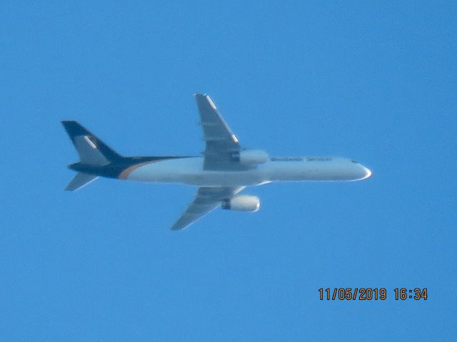 Boeing 757-200 (N461UP)