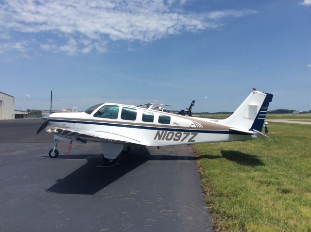 Beechcraft Bonanza (36) (N1097Z) - A-36br /A-36