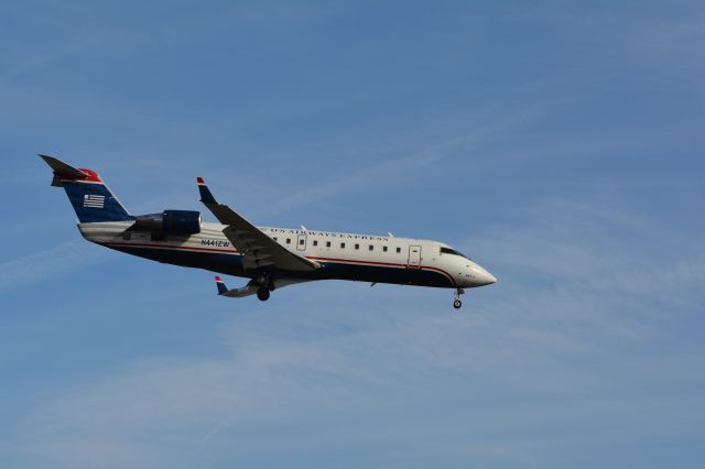 Canadair Regional Jet CRJ-200 (N441ZW)