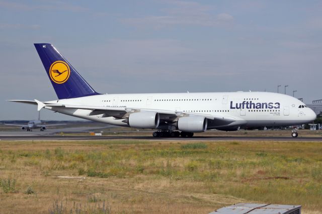 Airbus A380-800 (D-AIMC)